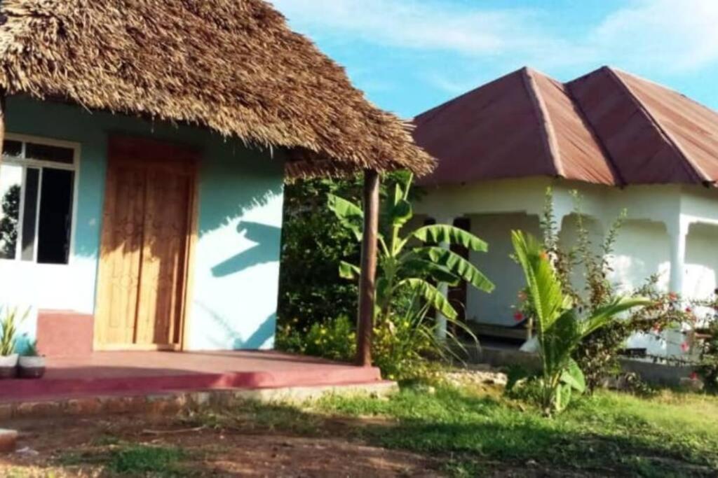 Marashi Villa Нунгви Екстериор снимка