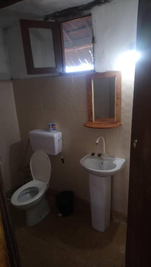 Marashi Villa Нунгви Екстериор снимка
